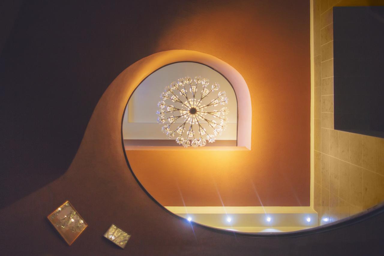 Komlo Hotel Gyula Zewnętrze zdjęcie